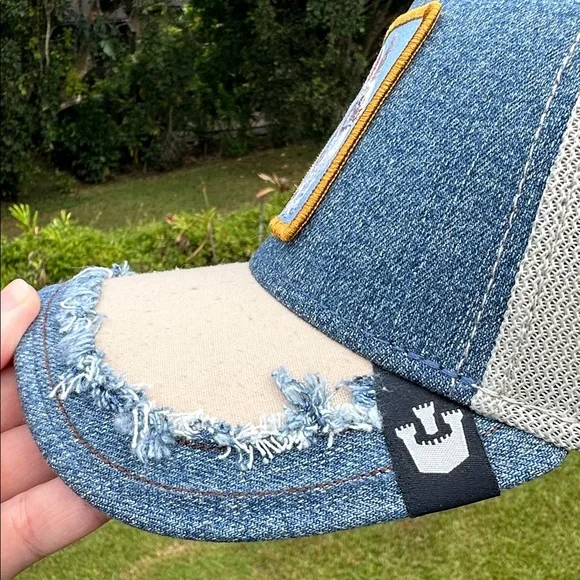 Goorin Bros Tricky Silky Rabbit - Picture 2 of 8